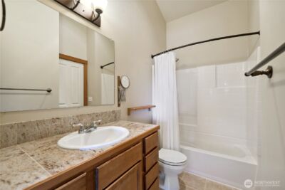 9228 15th Avenue SW #B, Seattle, WA 98106 - Photo 11