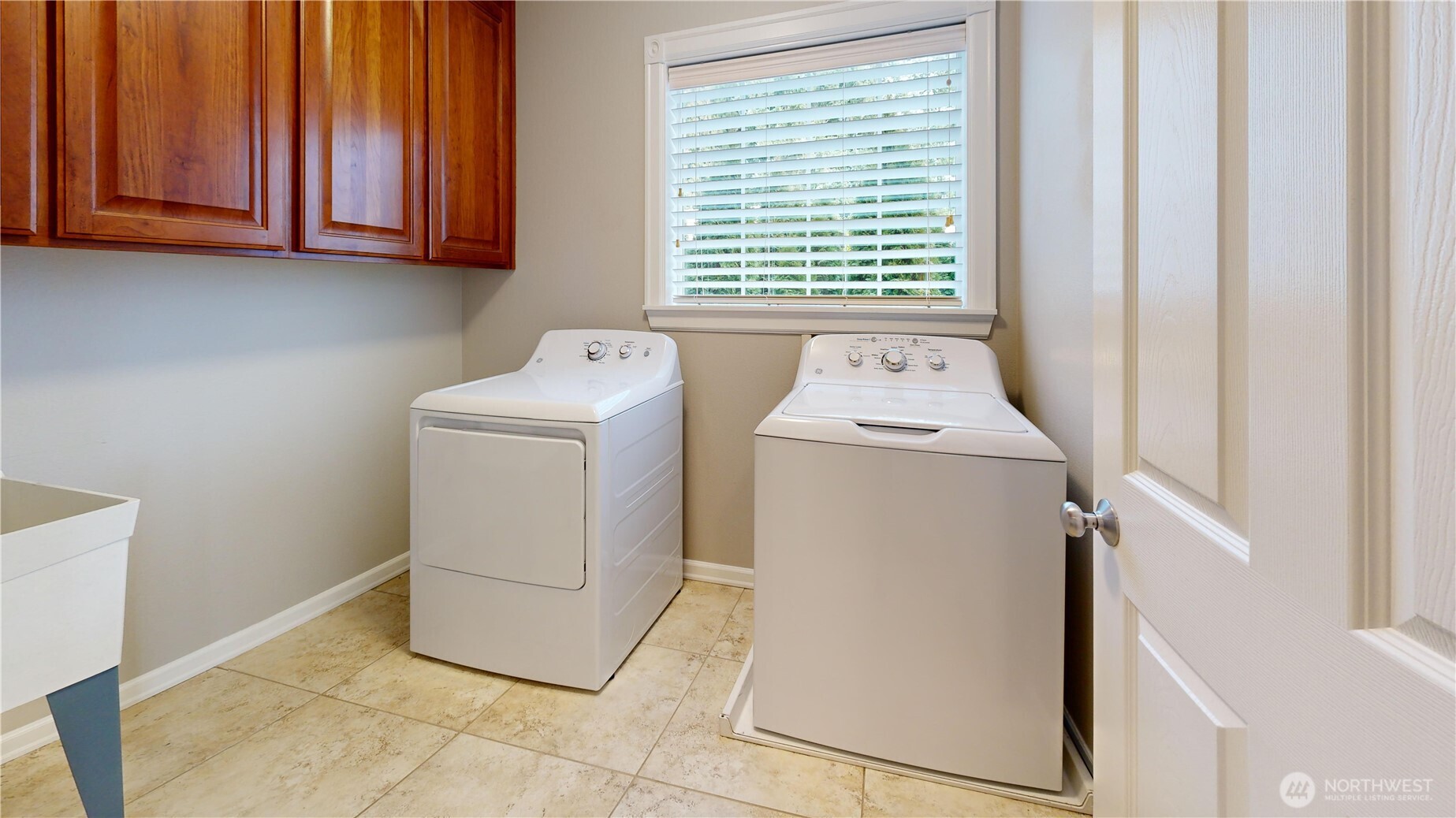 5805 Ashbourne Lane SE, Olympia, WA 98501