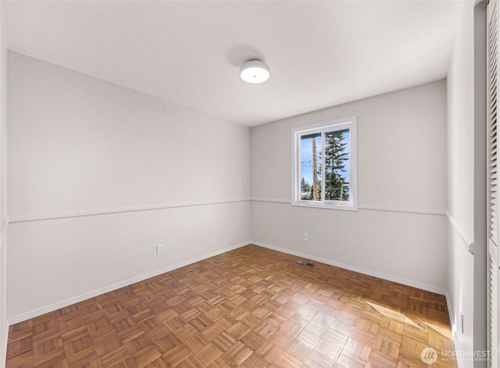 2832 St Clair , Bellingham, WA 98226-6110