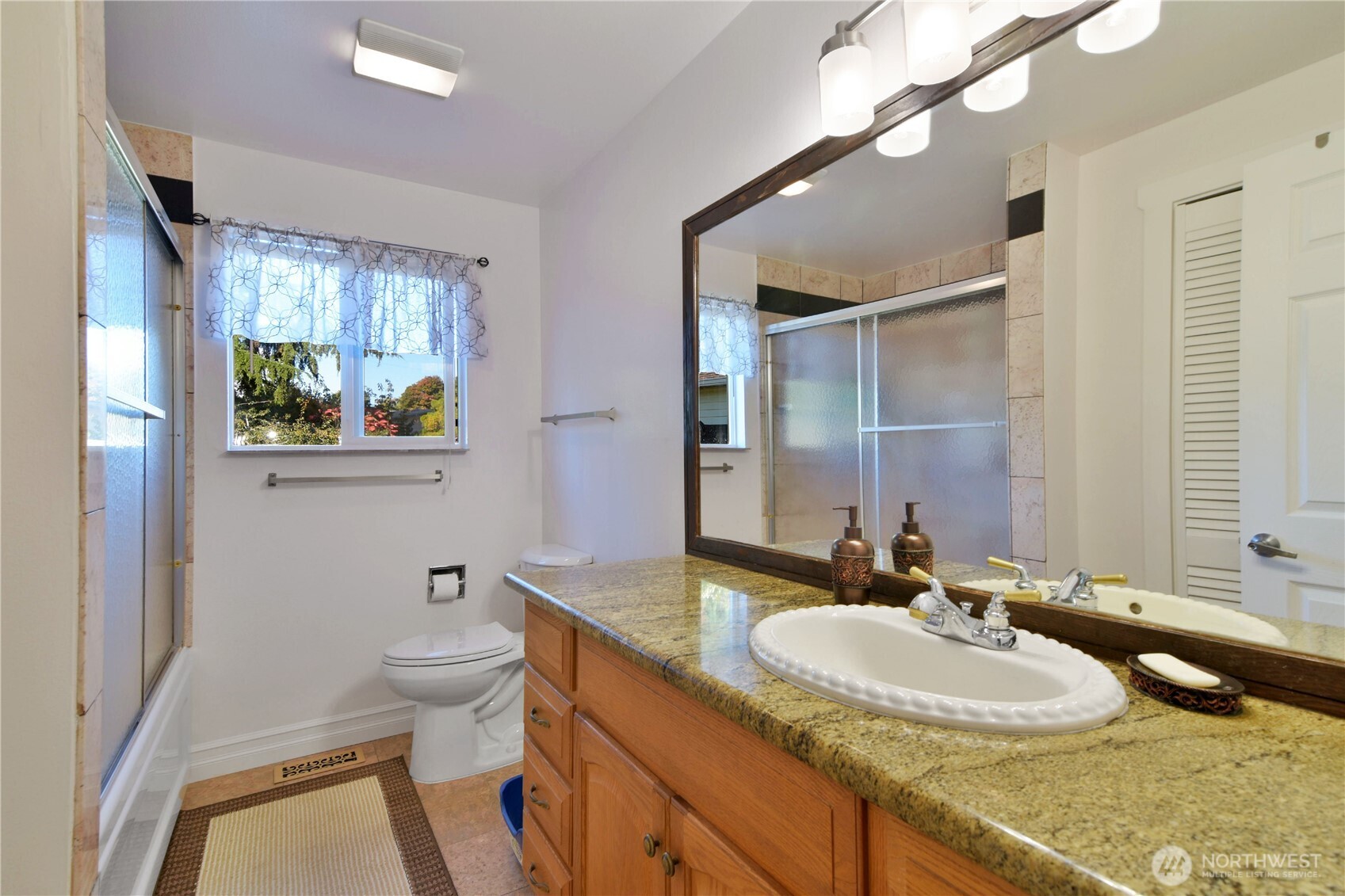 23116 80th Place W, Edmonds, WA 98026