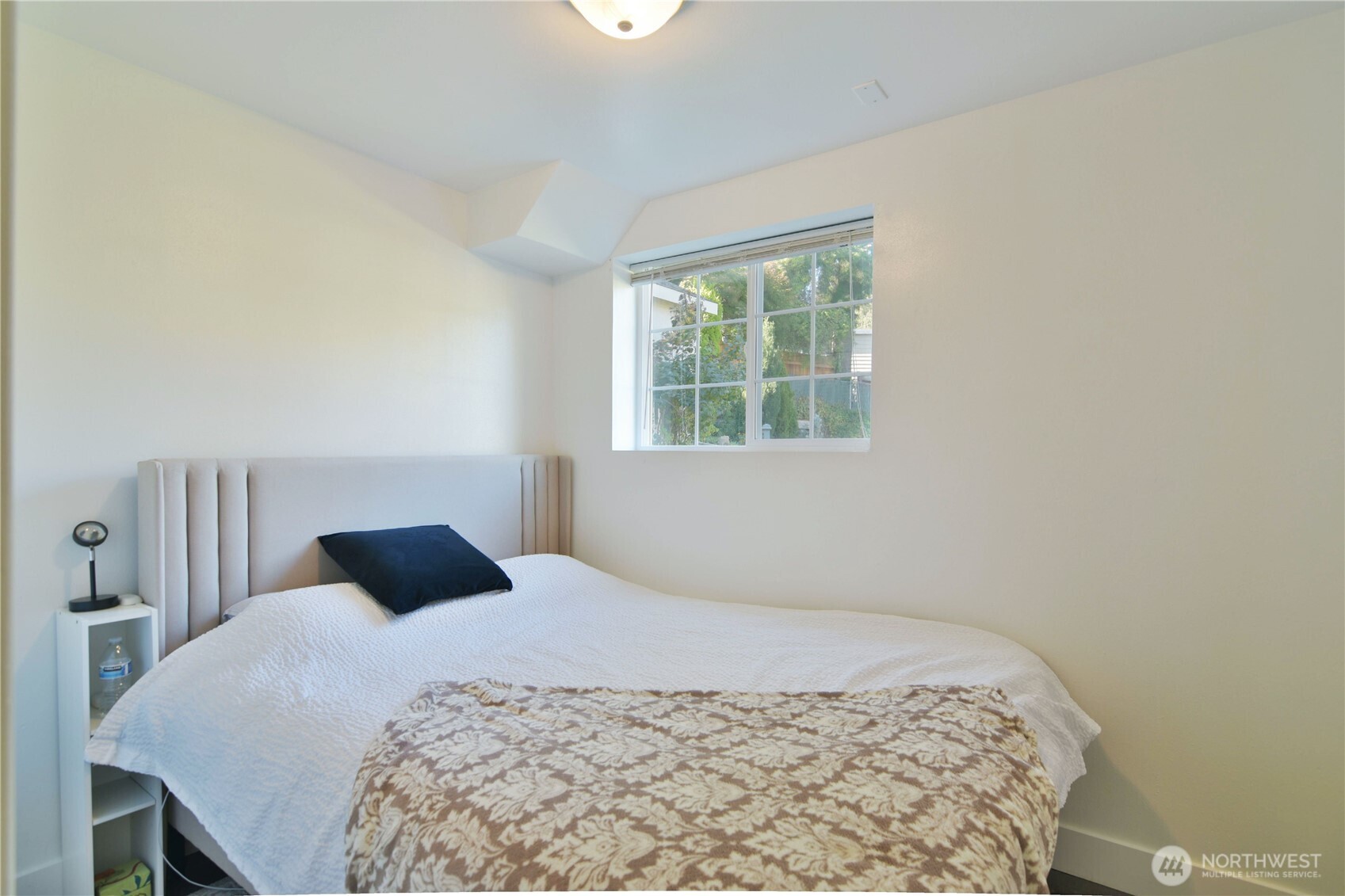 23116 80th Place W, Edmonds, WA 98026