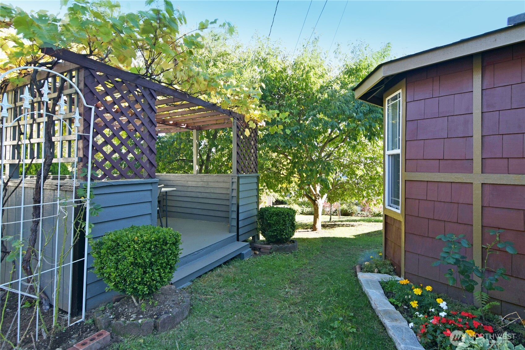 23116 80th Place W, Edmonds, WA 98026