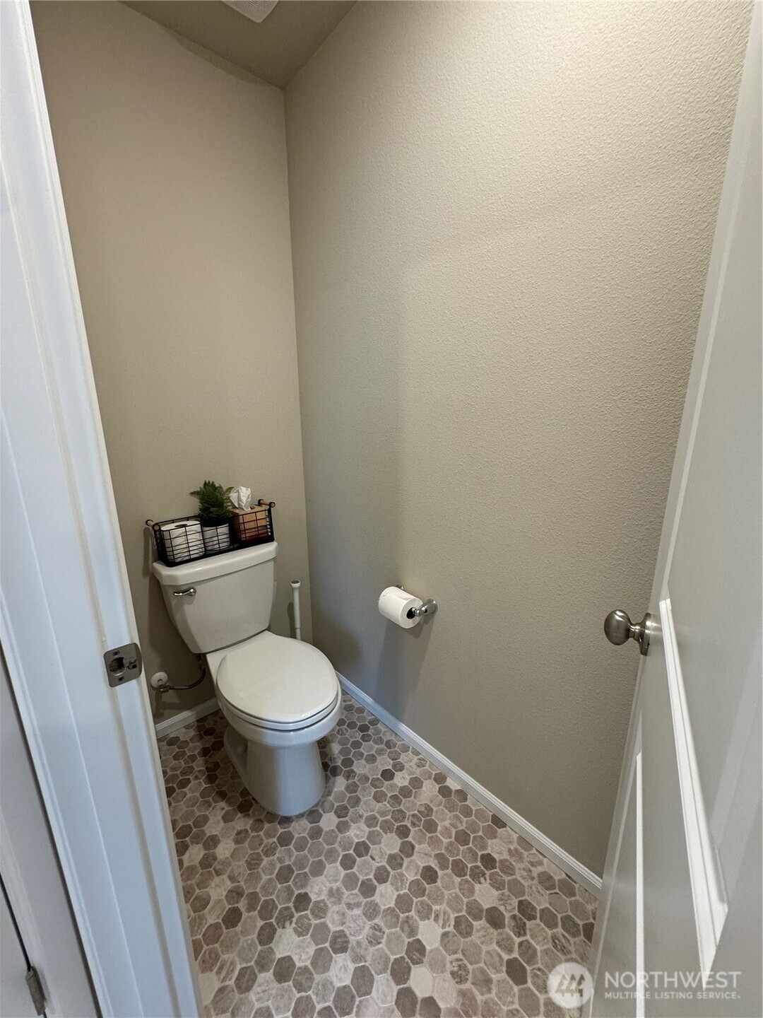 3144 Gladiator St NE , Lacey, WA 98516