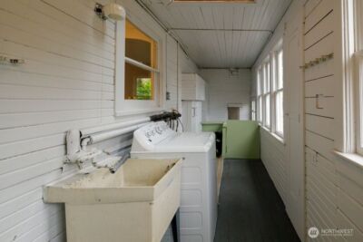 2732 Capitol Boulevard S, Olympia, WA 98501 - Photo 27