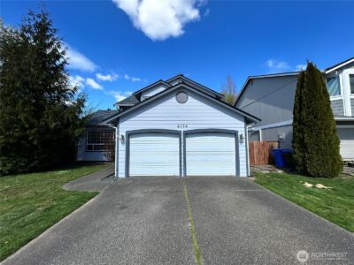 4124 Kapalea Way SE, Lacey, WA 98503