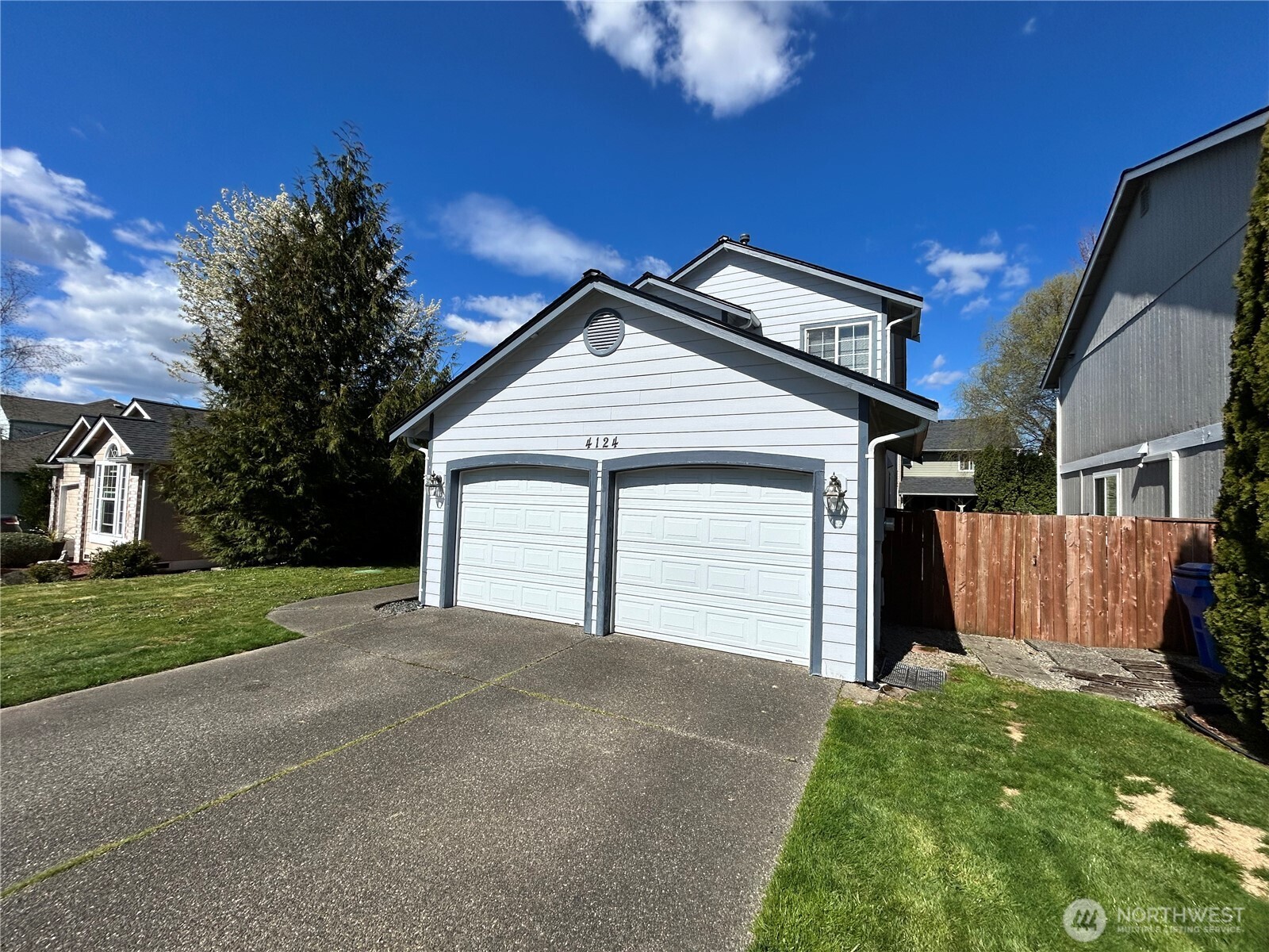 4124 Kapalea Way SE, Lacey, WA 98503