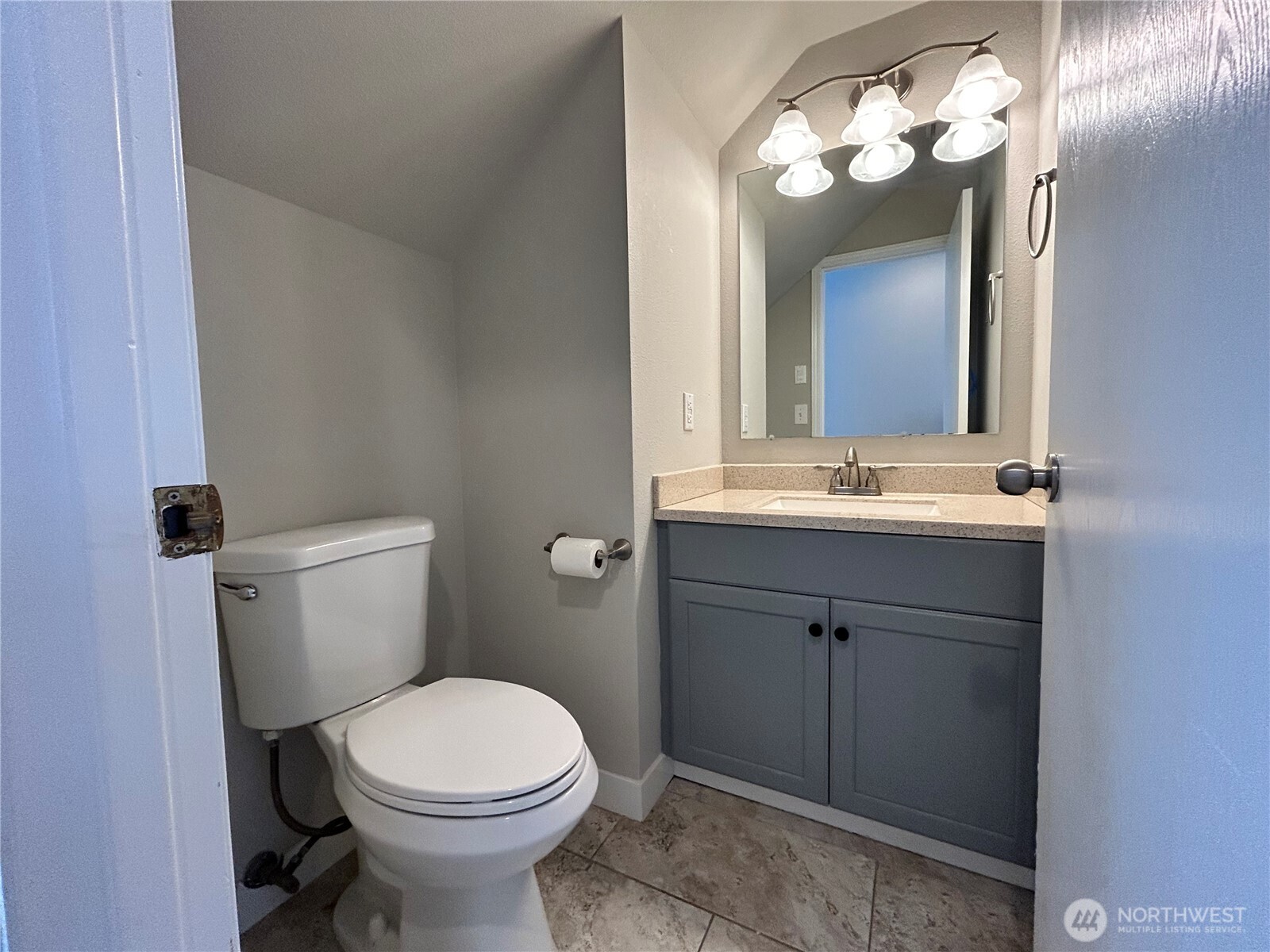 4124 Kapalea Way SE, Lacey, WA 98503