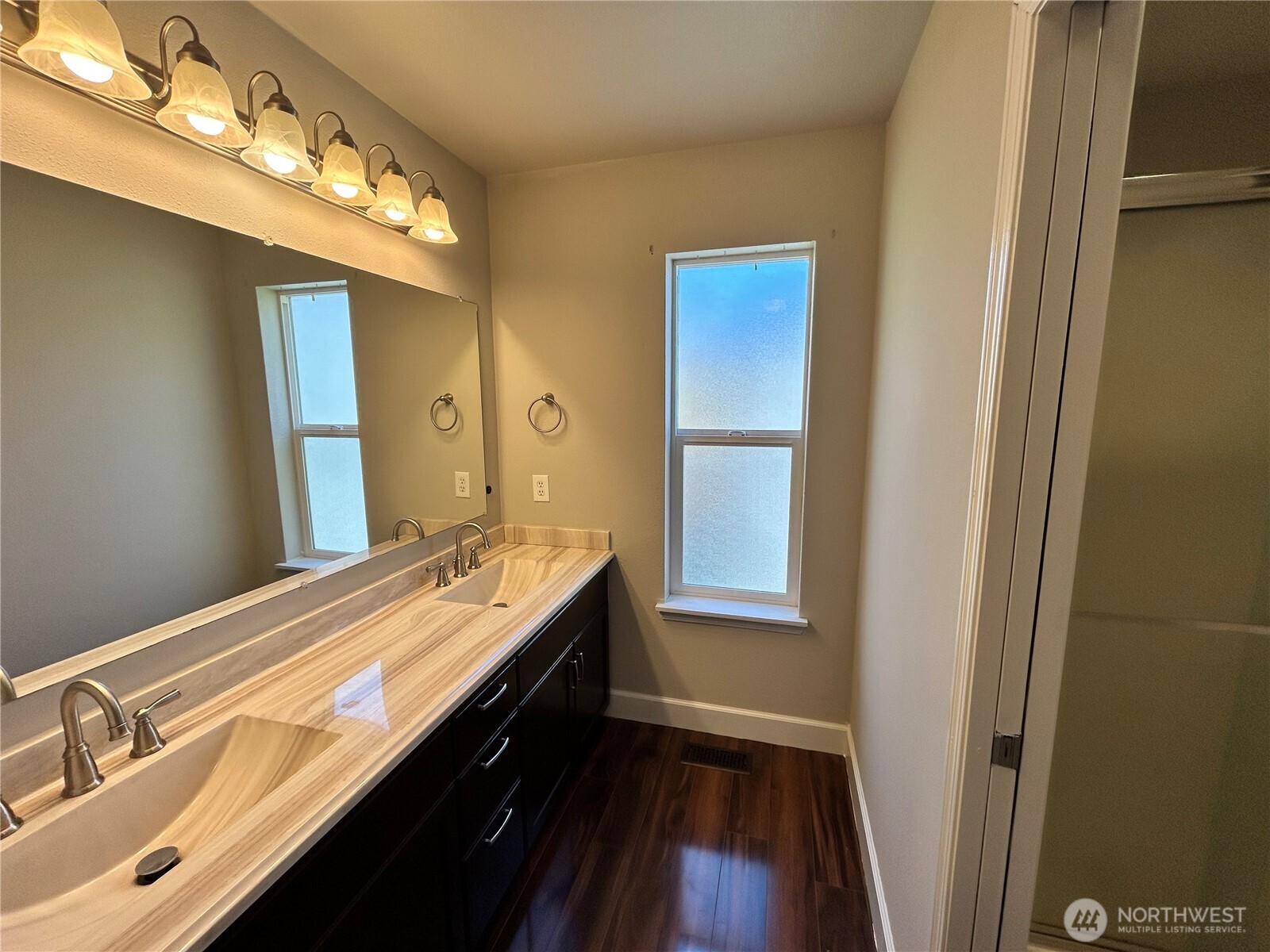 4124 Kapalea Way SE, Lacey, WA 98503