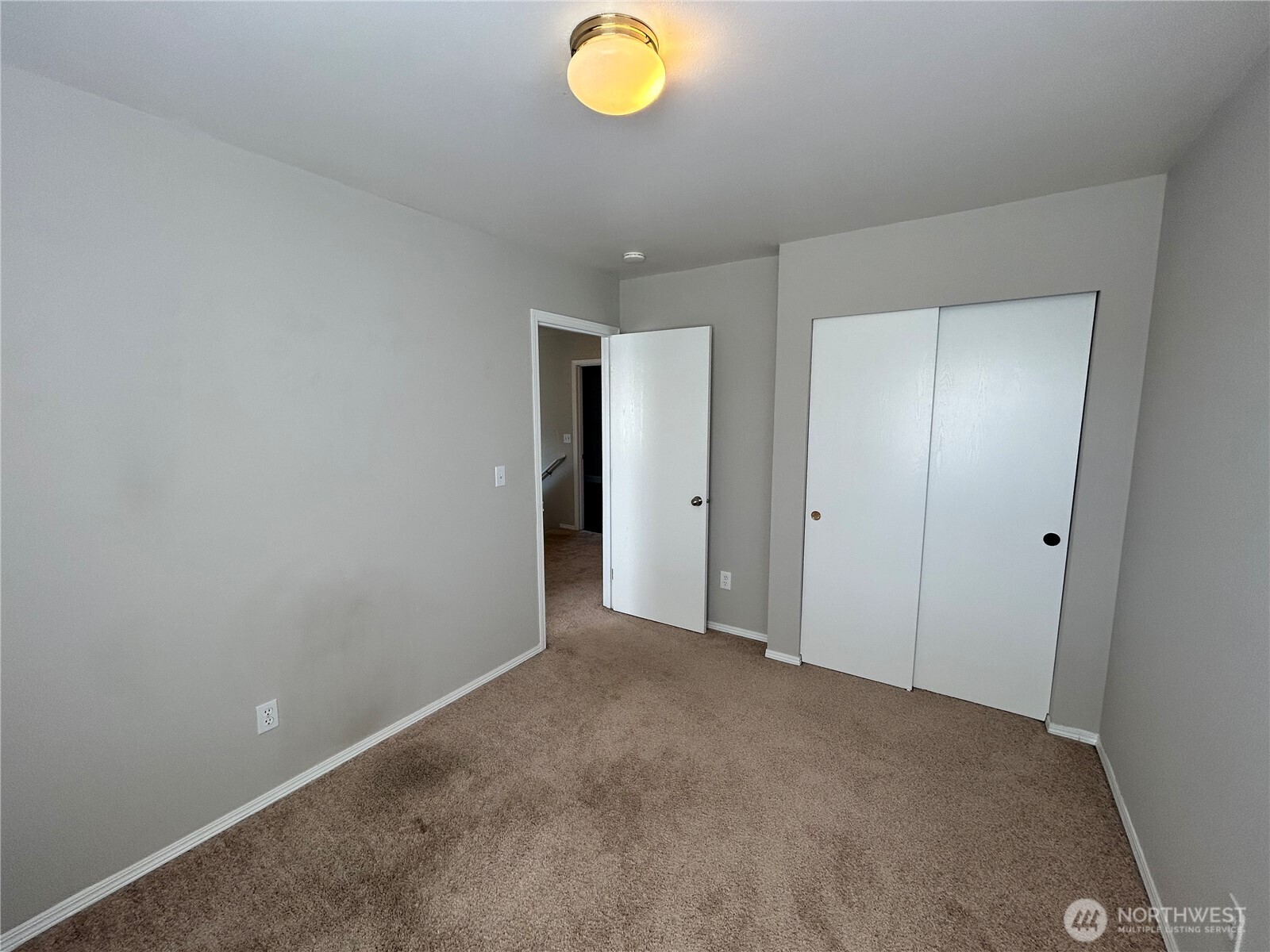 4124 Kapalea Way SE, Lacey, WA 98503