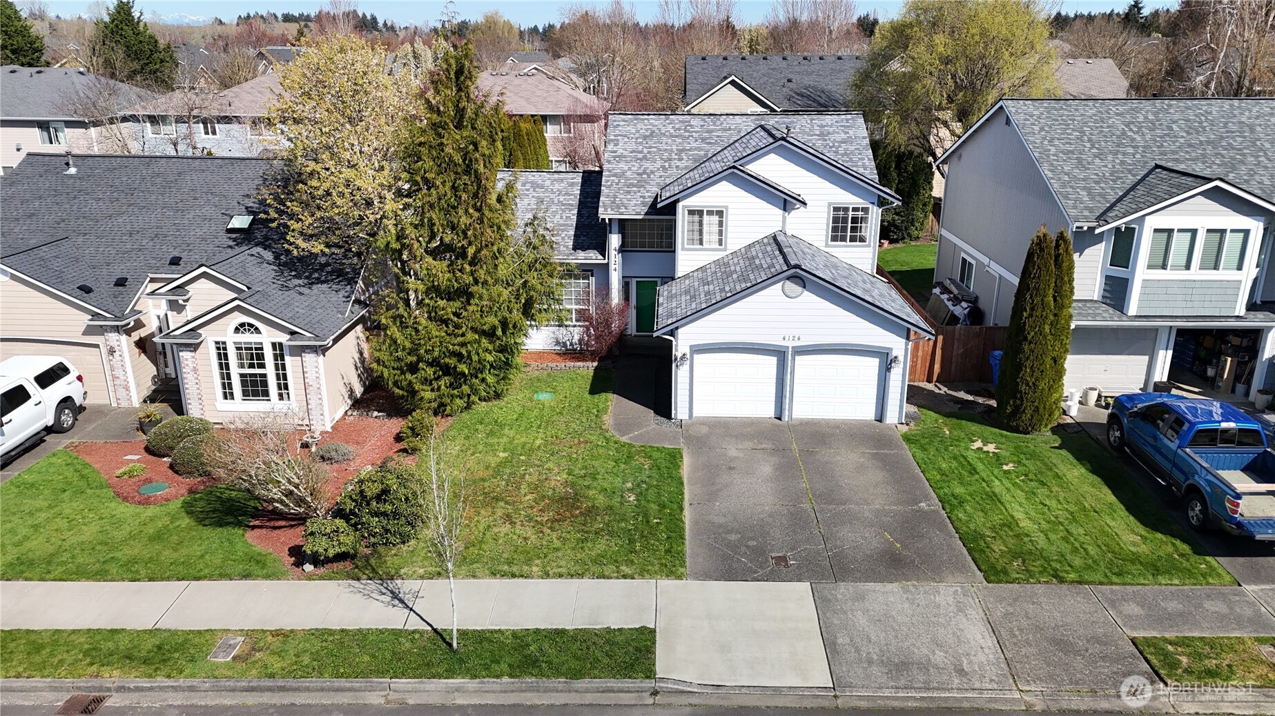 4124 Kapalea Way SE, Lacey, WA 98503