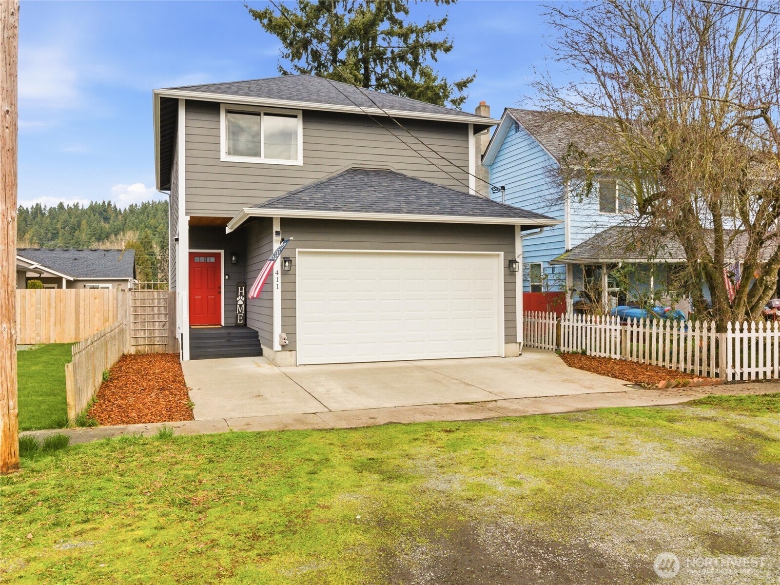 411 Hardefeldt Street SE, Orting, WA 98360