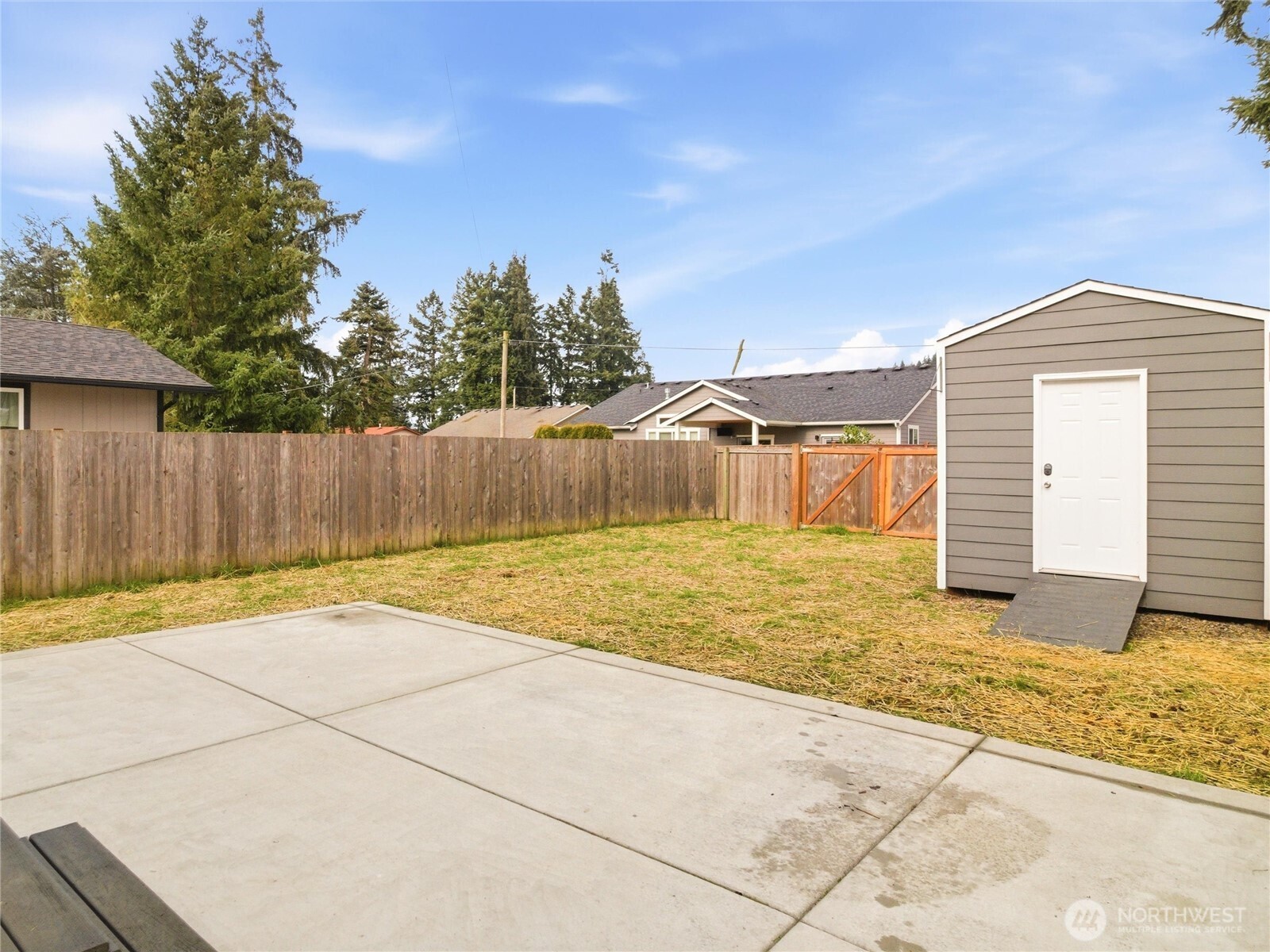 411 Hardefeldt Street SE, Orting, WA 98360