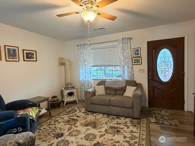 402 Jackson Street , Ryderwood, WA 98581-9712