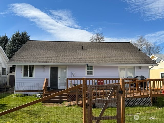 402 Jackson Street , Ryderwood, WA 98581-9712