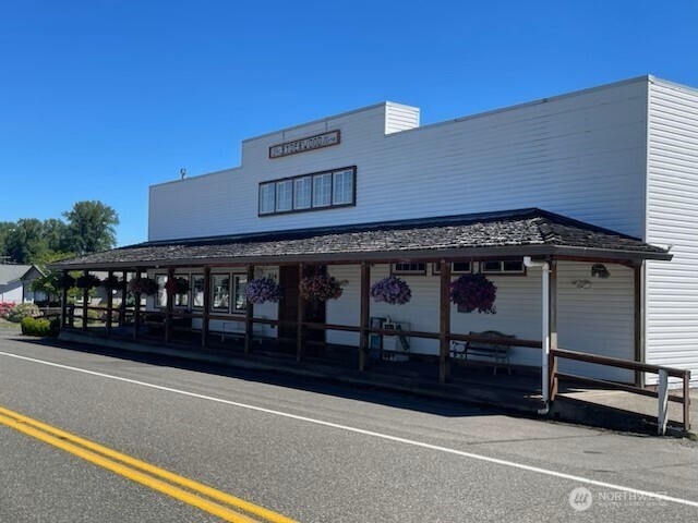 402 Jackson Street , Ryderwood, WA 98581-9712