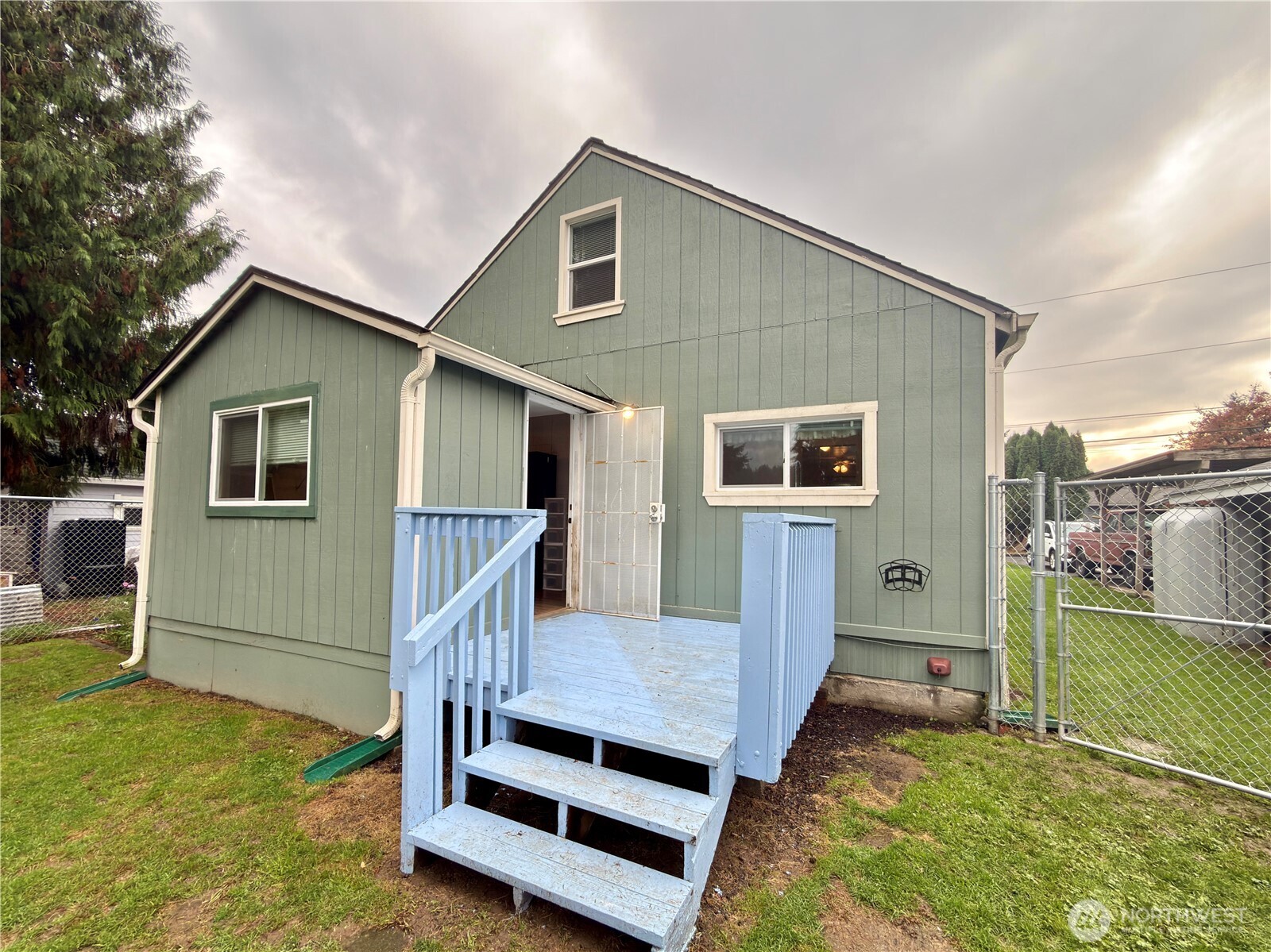 119 Williams Avenue , Kelso, WA 98626