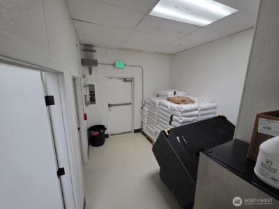 31626 BO Undisclosed , Kent, WA 98031 - Photo 20