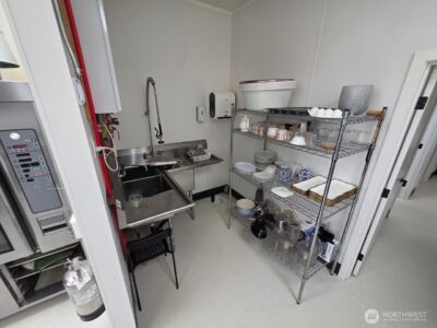 31626 BO Undisclosed , Kent, WA 98031 - Photo 21