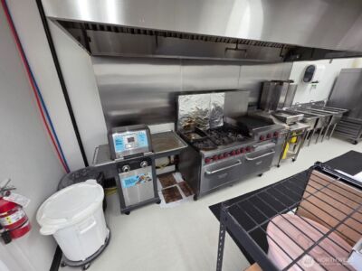 31626 BO Undisclosed , Kent, WA 98031 - Photo 27