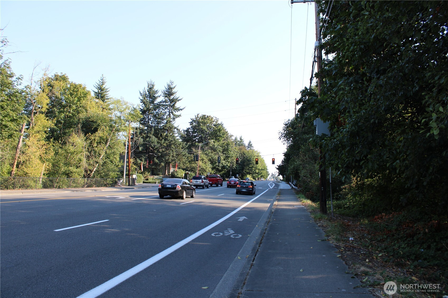 17227 1st Avenue S, Burien, WA 98166