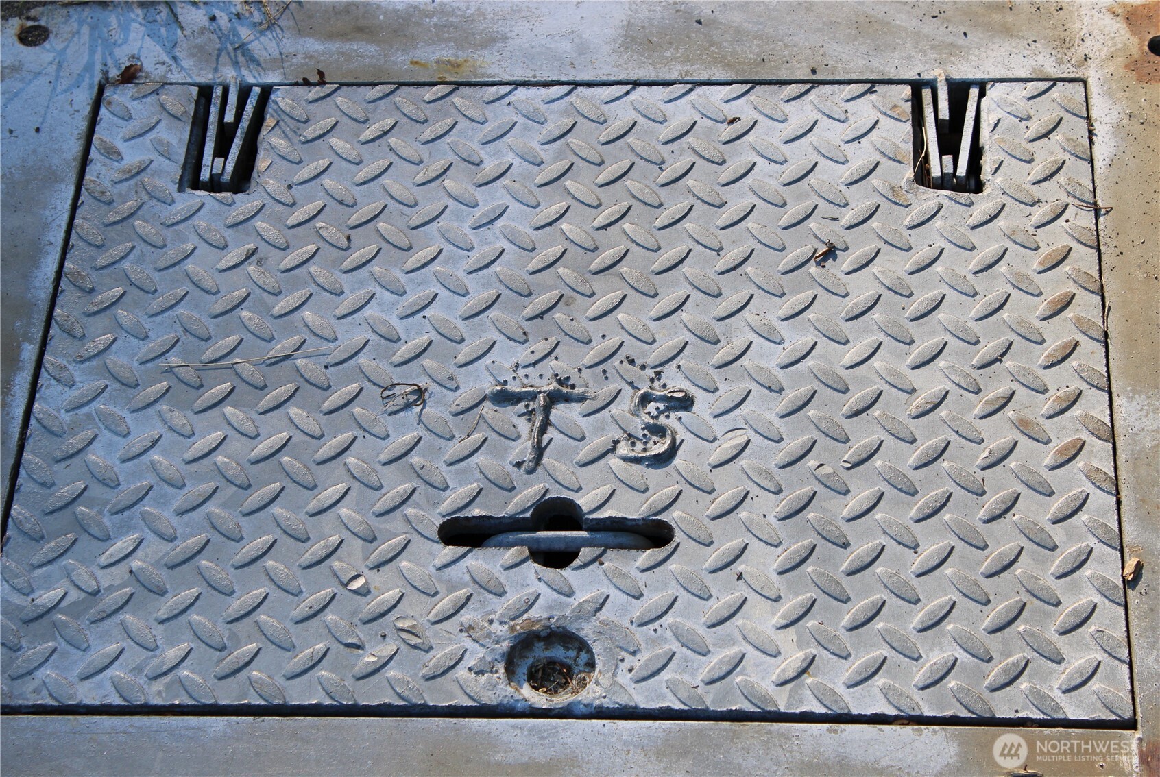 17227 1st Avenue S, Burien, WA 98166