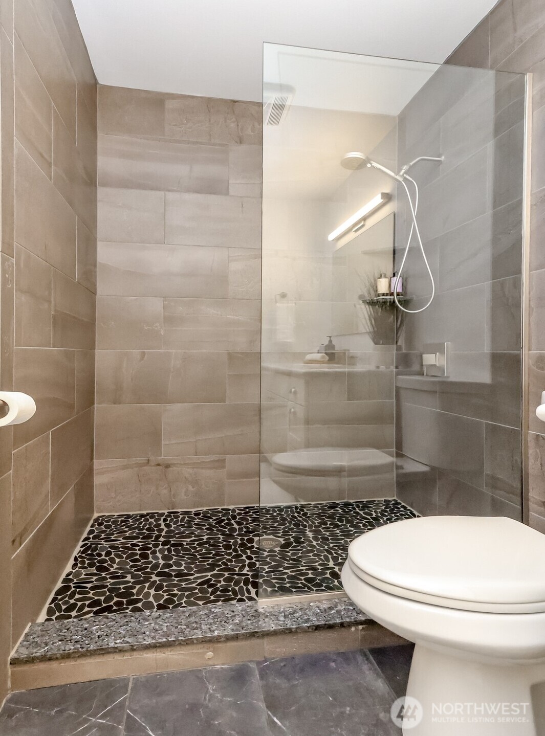 19905 4th Avenue NE #I, Poulsbo, WA 98370