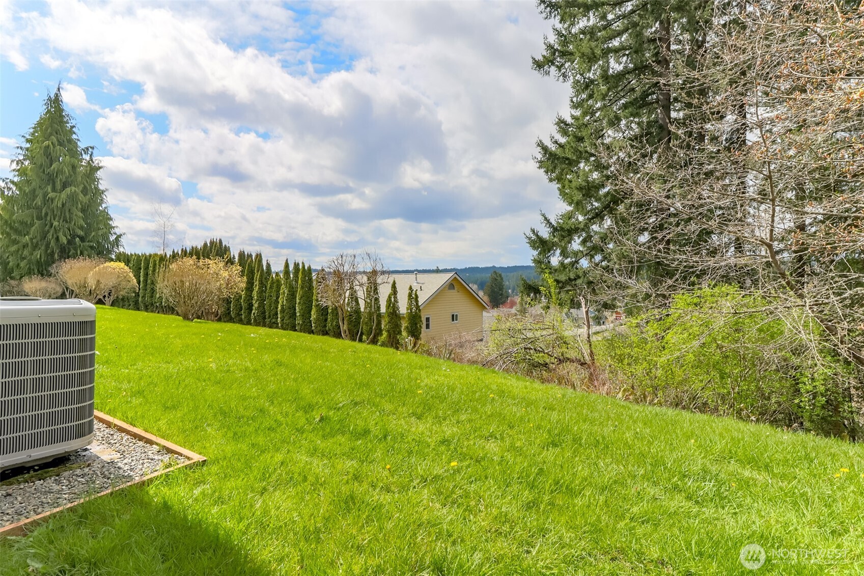 19905 4th Avenue NE #I, Poulsbo, WA 98370