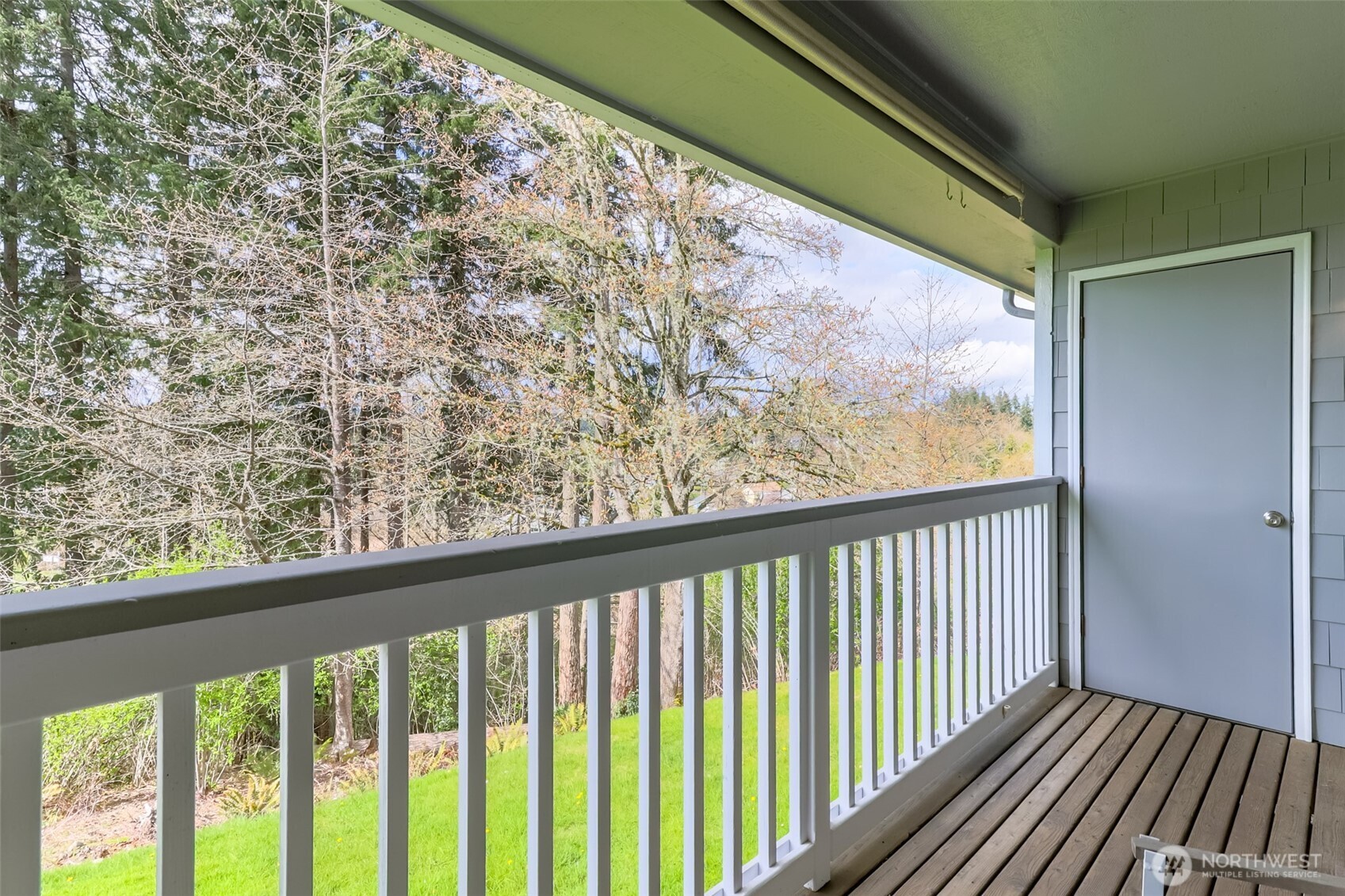 19905 4th Avenue NE #I, Poulsbo, WA 98370