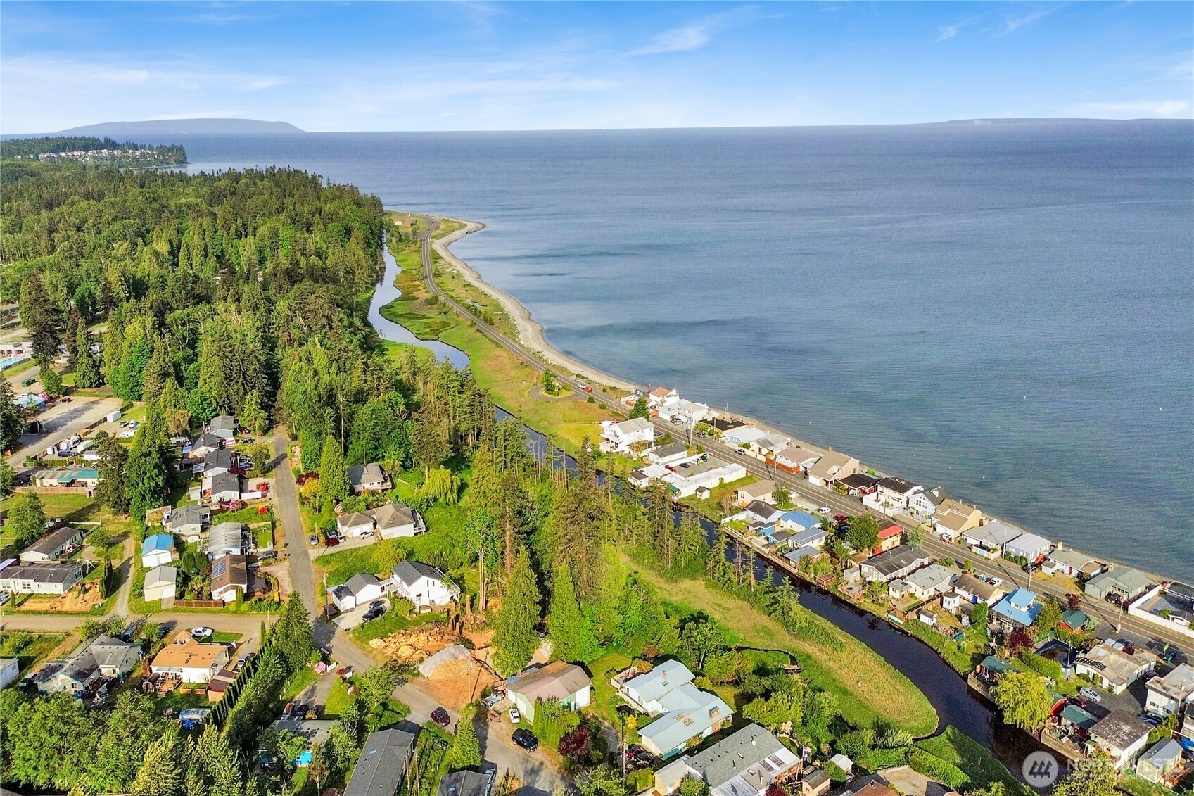 4954 Highland Drive , Blaine, WA 98230