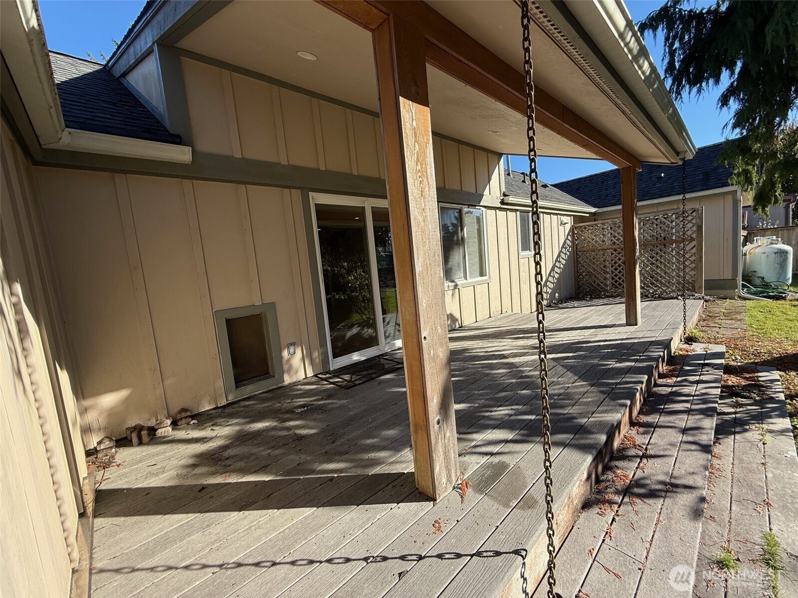 27111 N Place , Ocean Park, WA 98640