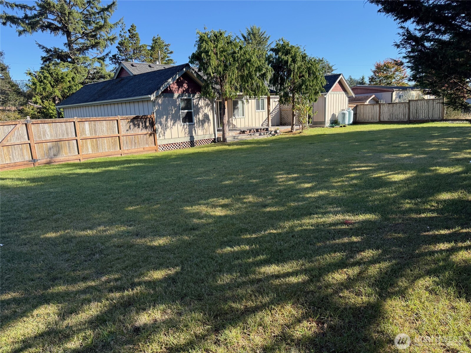 27111 N Place , Ocean Park, WA 98640