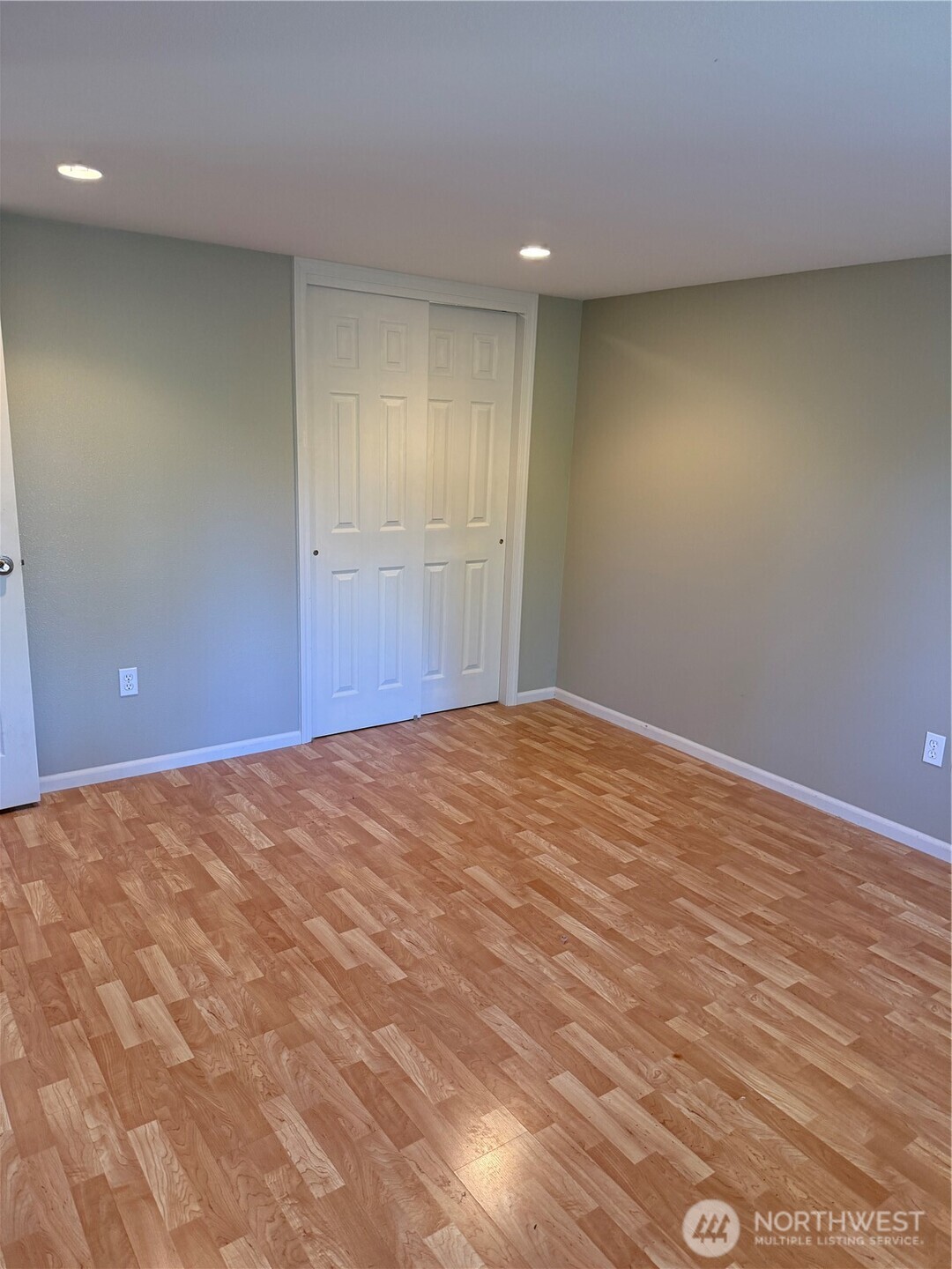 27111 N Place , Ocean Park, WA 98640