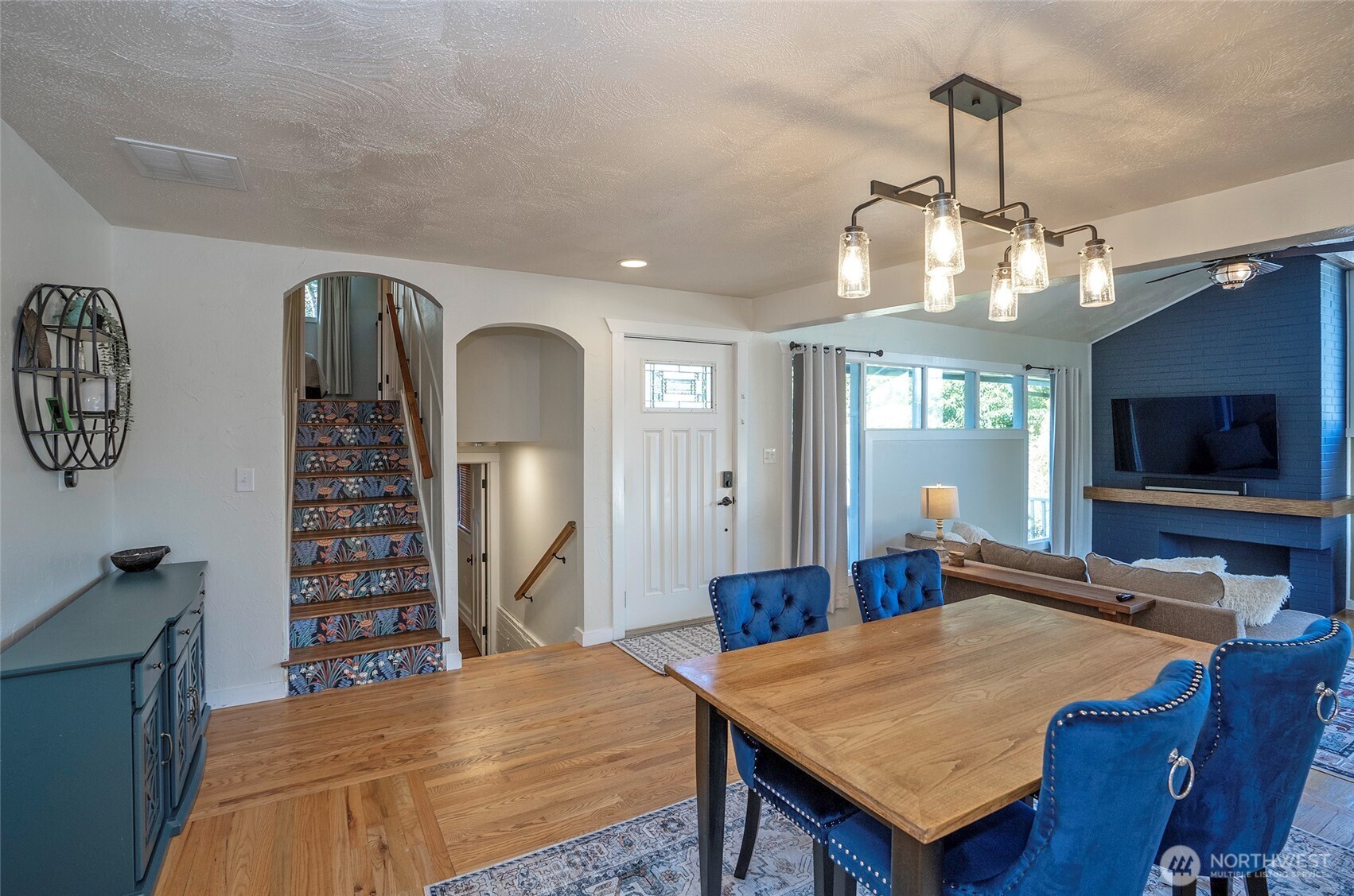 1221 Huson Drive , Tacoma, WA 98405