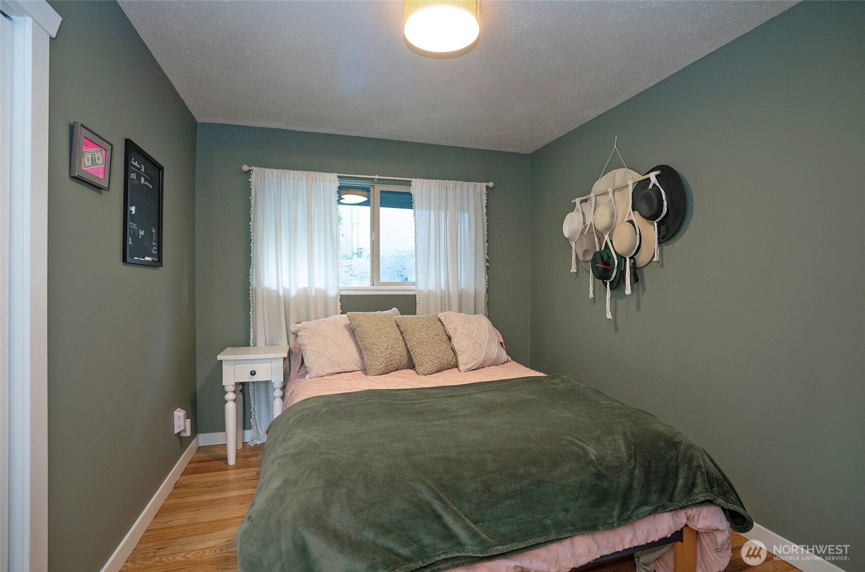 1221 Huson Drive , Tacoma, WA 98405