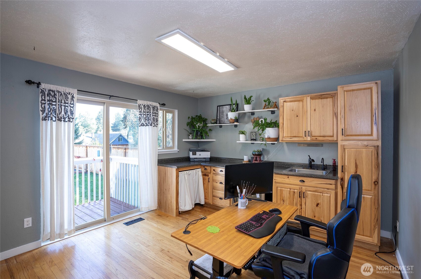 1221 Huson Drive , Tacoma, WA 98405