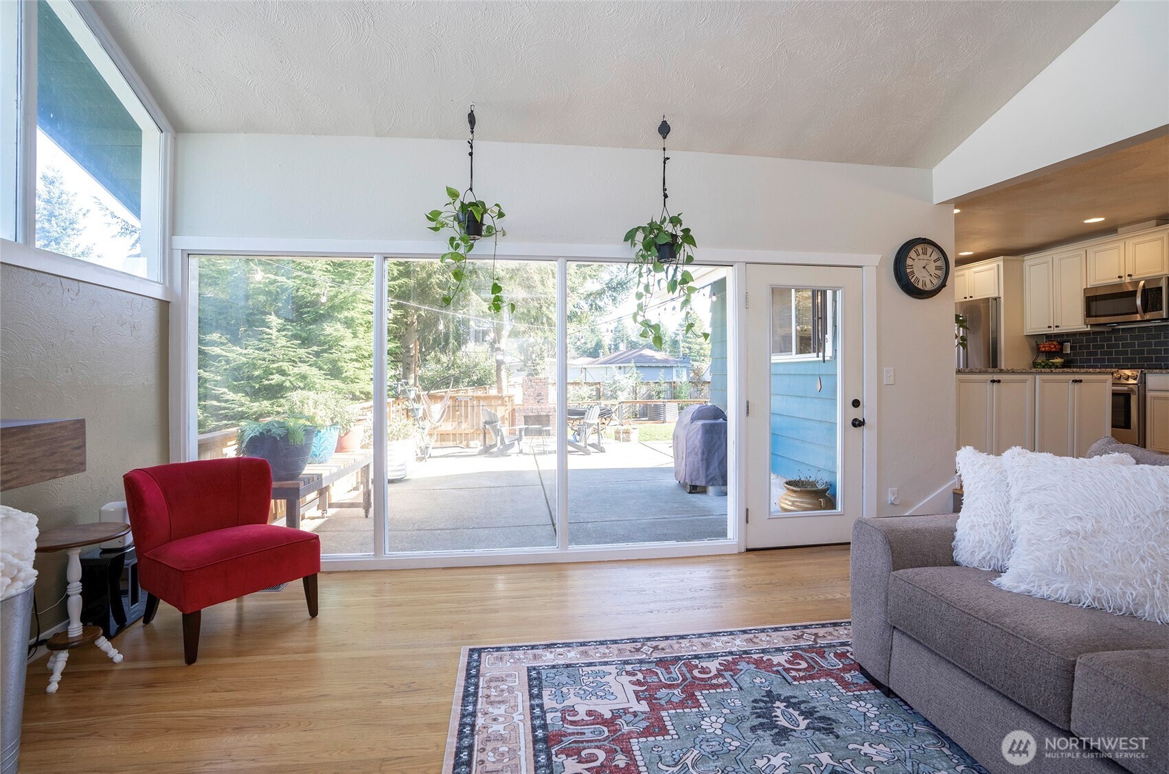 1221 Huson Drive , Tacoma, WA 98405