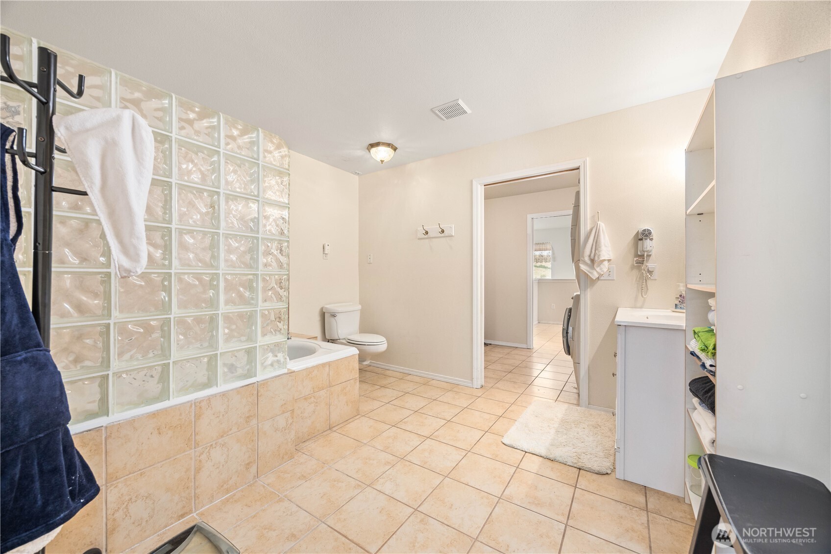 29 Barn Dance Drive , Pateros, WA 98846