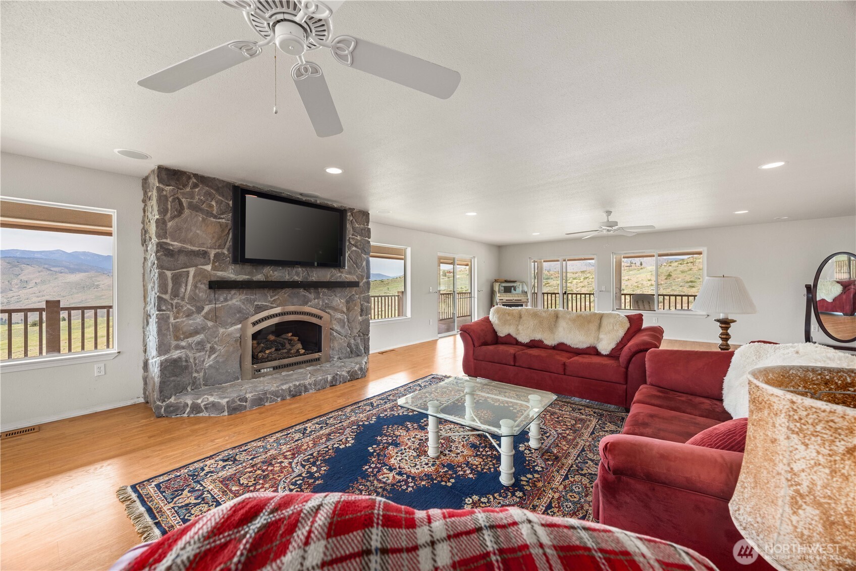 29 Barn Dance Drive , Pateros, WA 98846