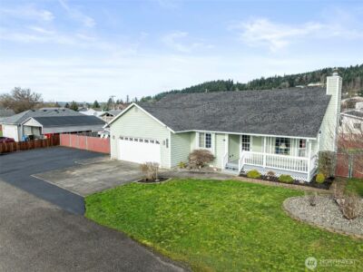 823 SW 21st Street , Chehalis, WA 98532
