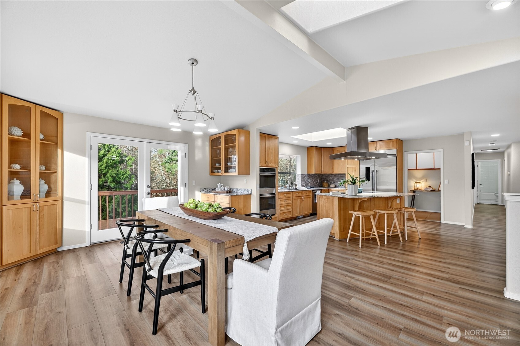 6730 NE 202nd Street , Kenmore, WA 98028