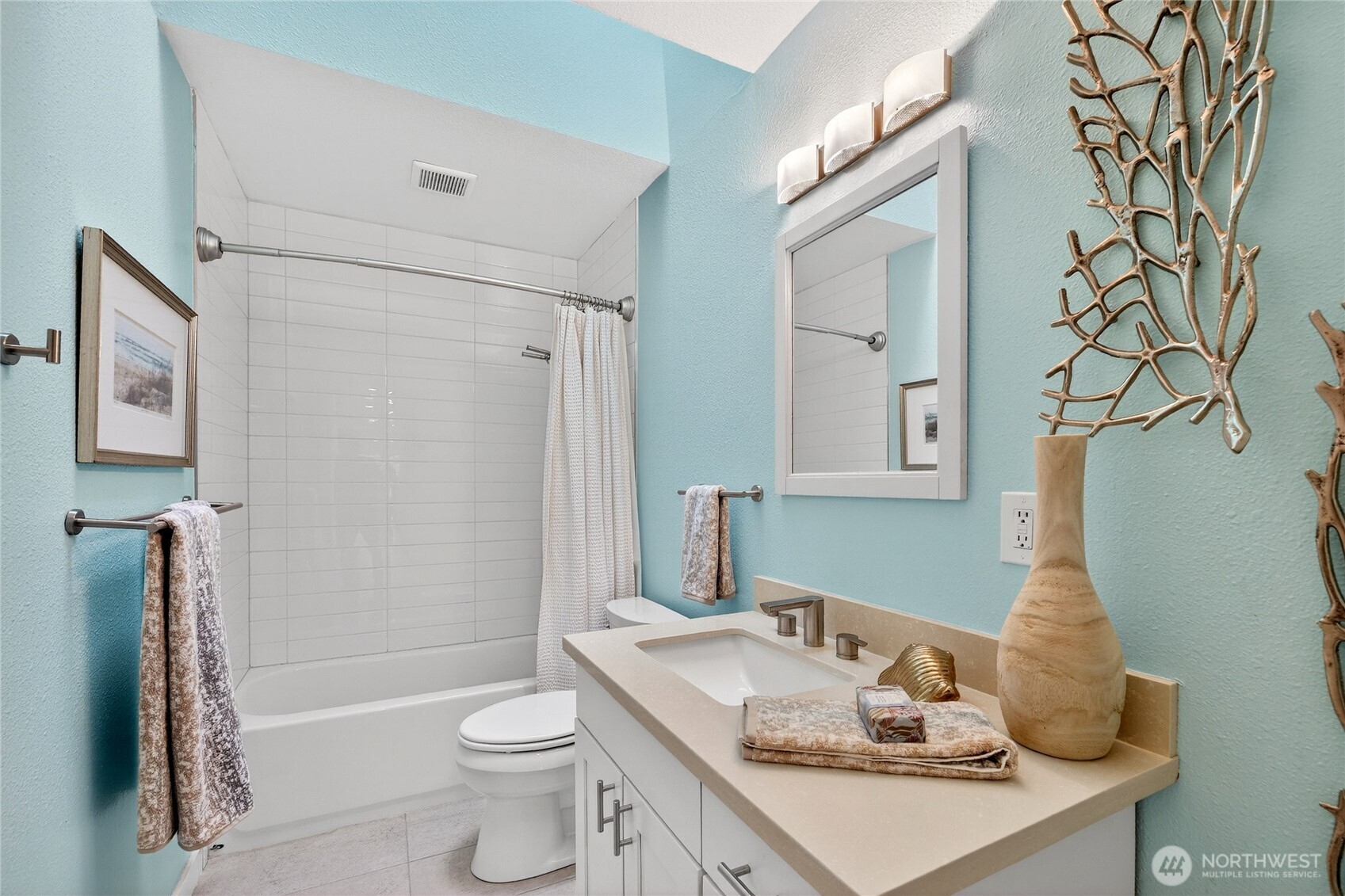 6730 NE 202nd Street , Kenmore, WA 98028