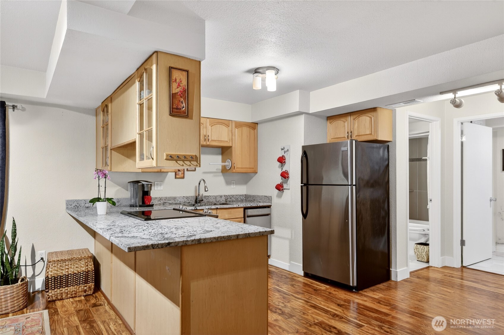 6730 NE 202nd Street , Kenmore, WA 98028