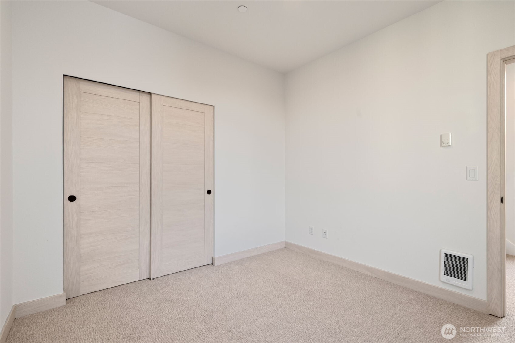 6719 Carleton Avenue S #B, Seattle, WA 98108