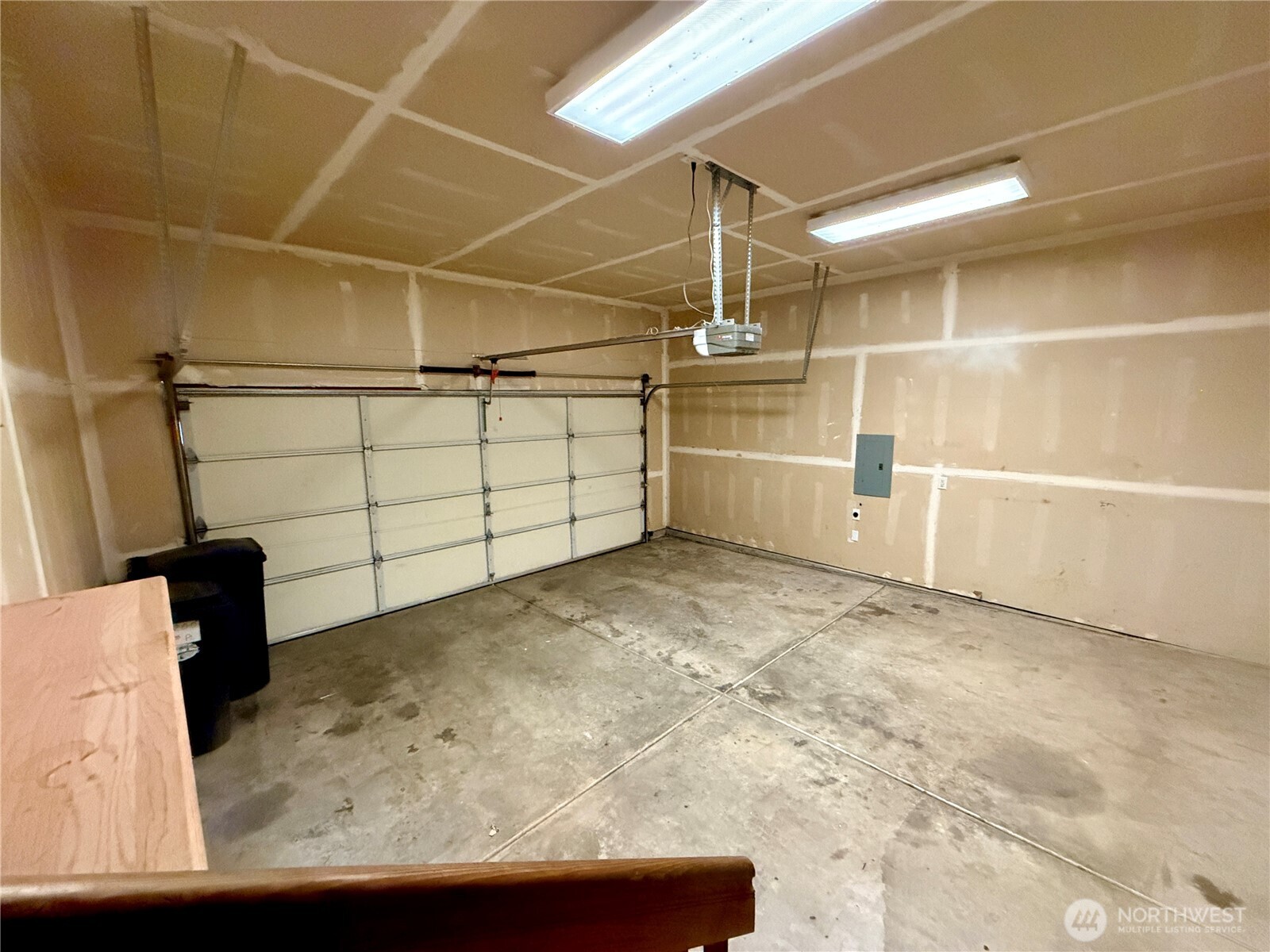 1200 N 12th Place , Mount Vernon, WA 98273