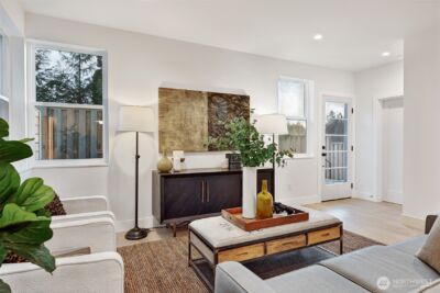 8812 41st Avenue SW, Seattle, WA 98136 - Photo 3