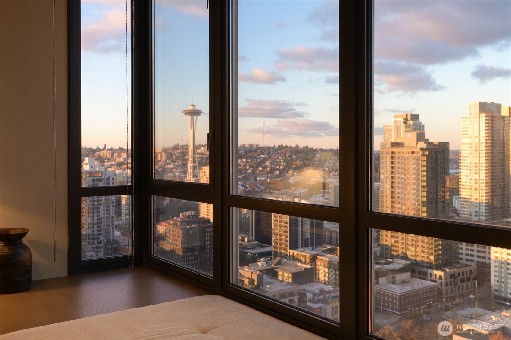 2125 1st Avenue #3202, Seattle, WA 98121