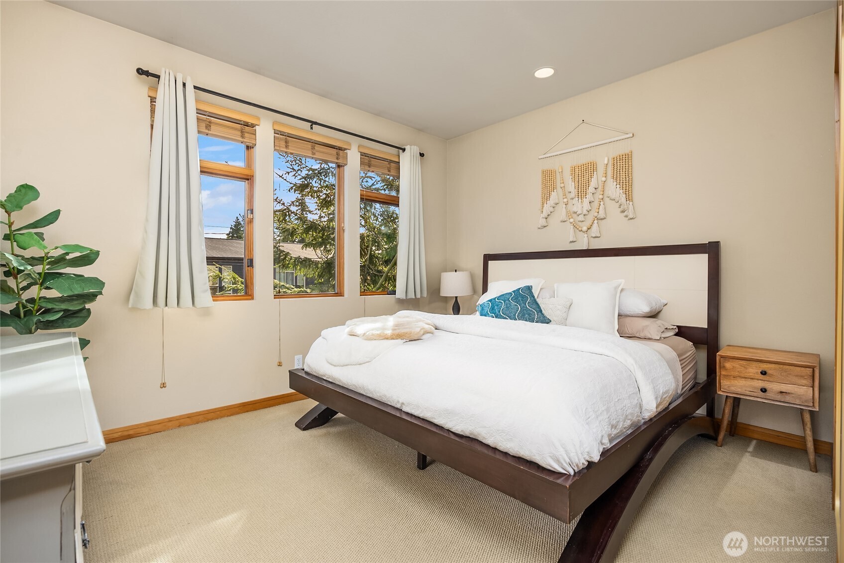 107 Jacolet Lane NW #107, Bainbridge Island, WA 98110
