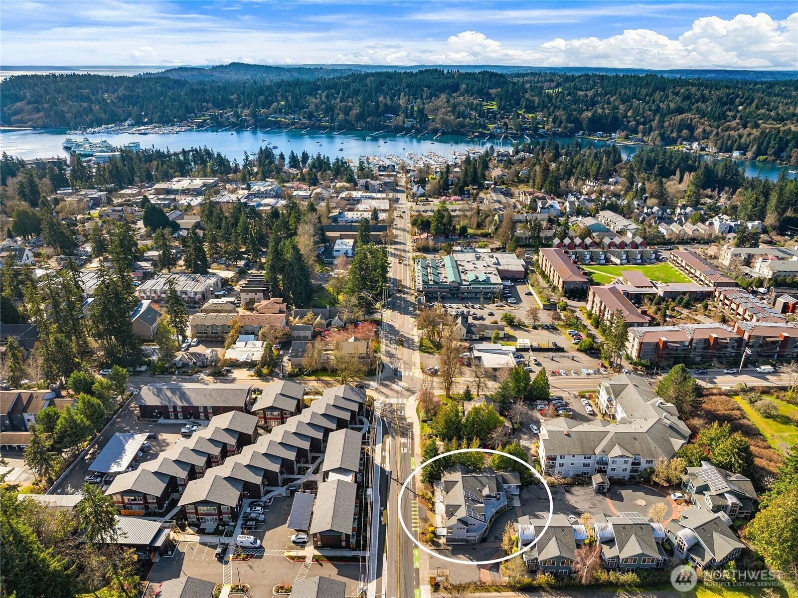 107 Jacolet Lane NW #107, Bainbridge Island, WA 98110