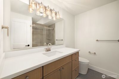 1039 NE 113th Street , Seattle, WA 98125 - Photo 26