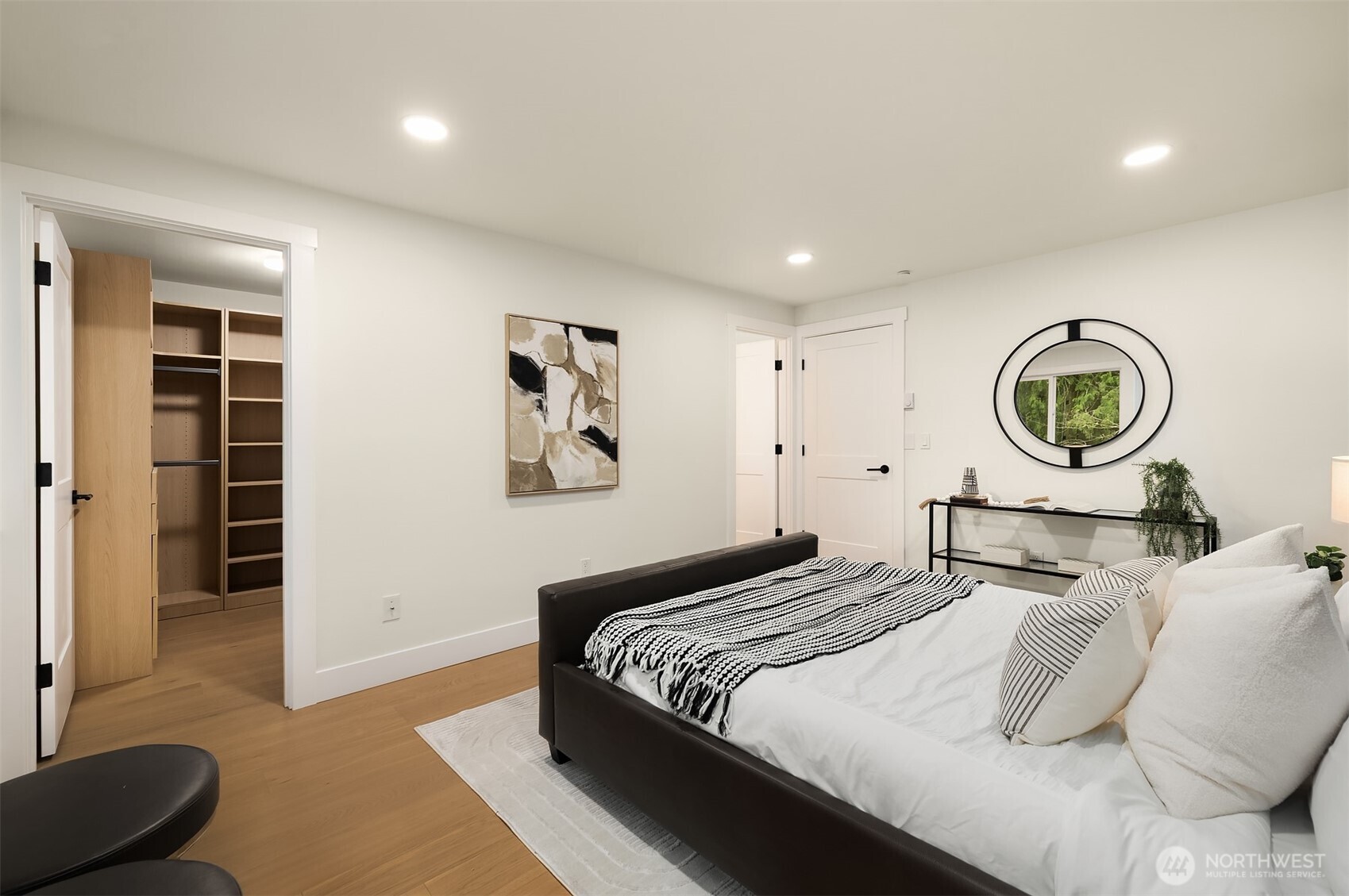 1039 NE 113th Street , Seattle, WA 98125